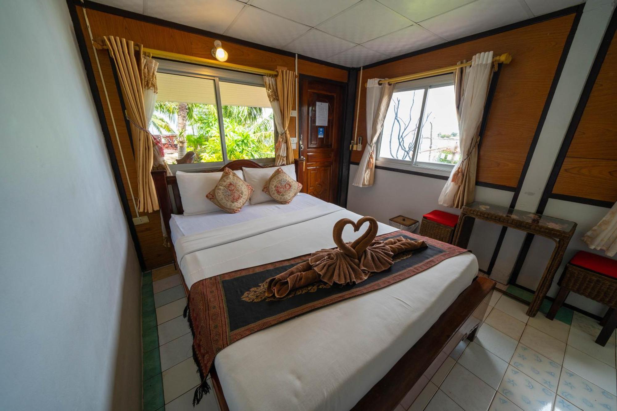 Tongta Phaview Resort Koh Samet Exterior photo